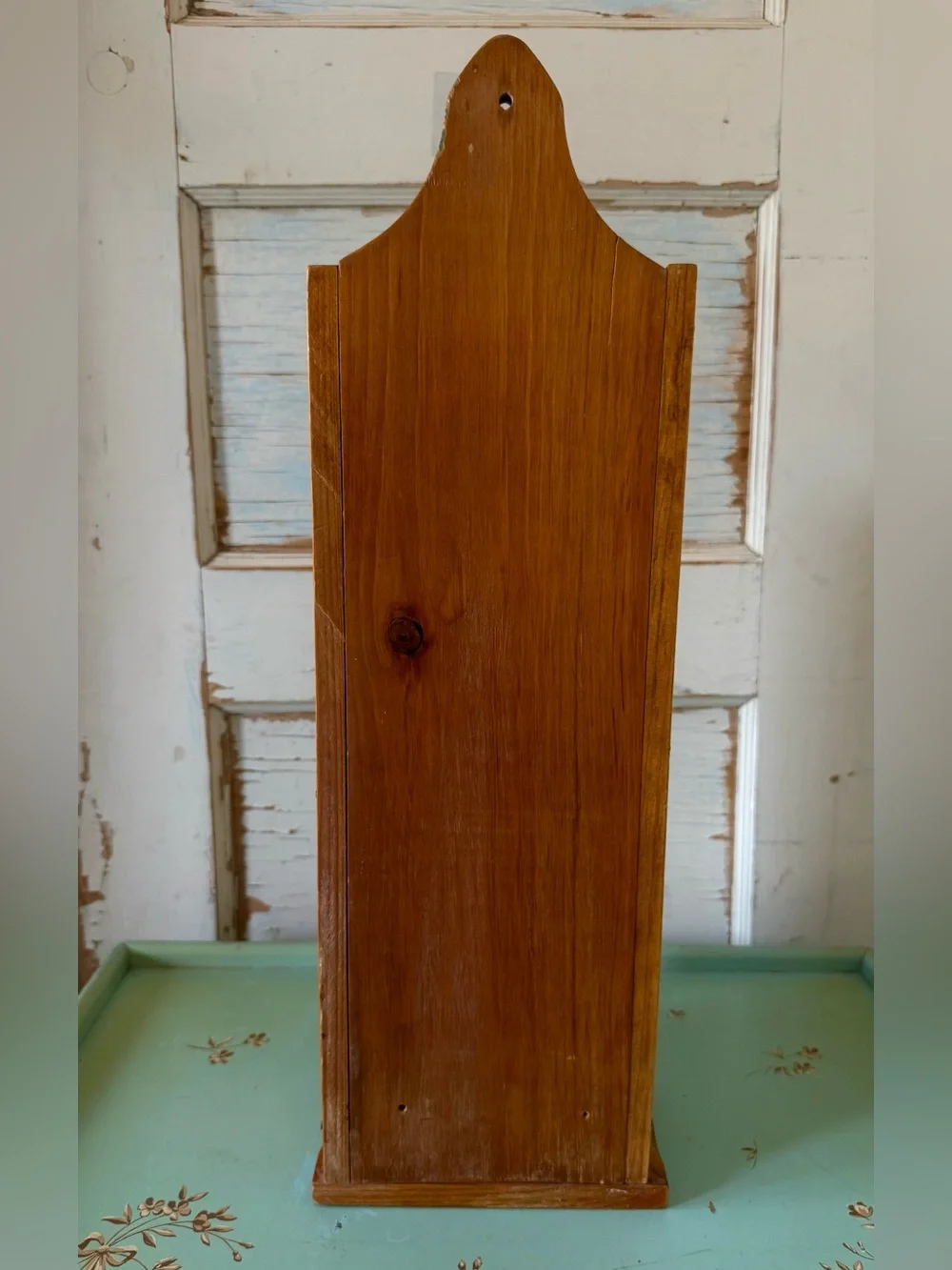 Vintage Wood Primitive Knife Holder, Rustic Kitchen Wall Decor, Storage